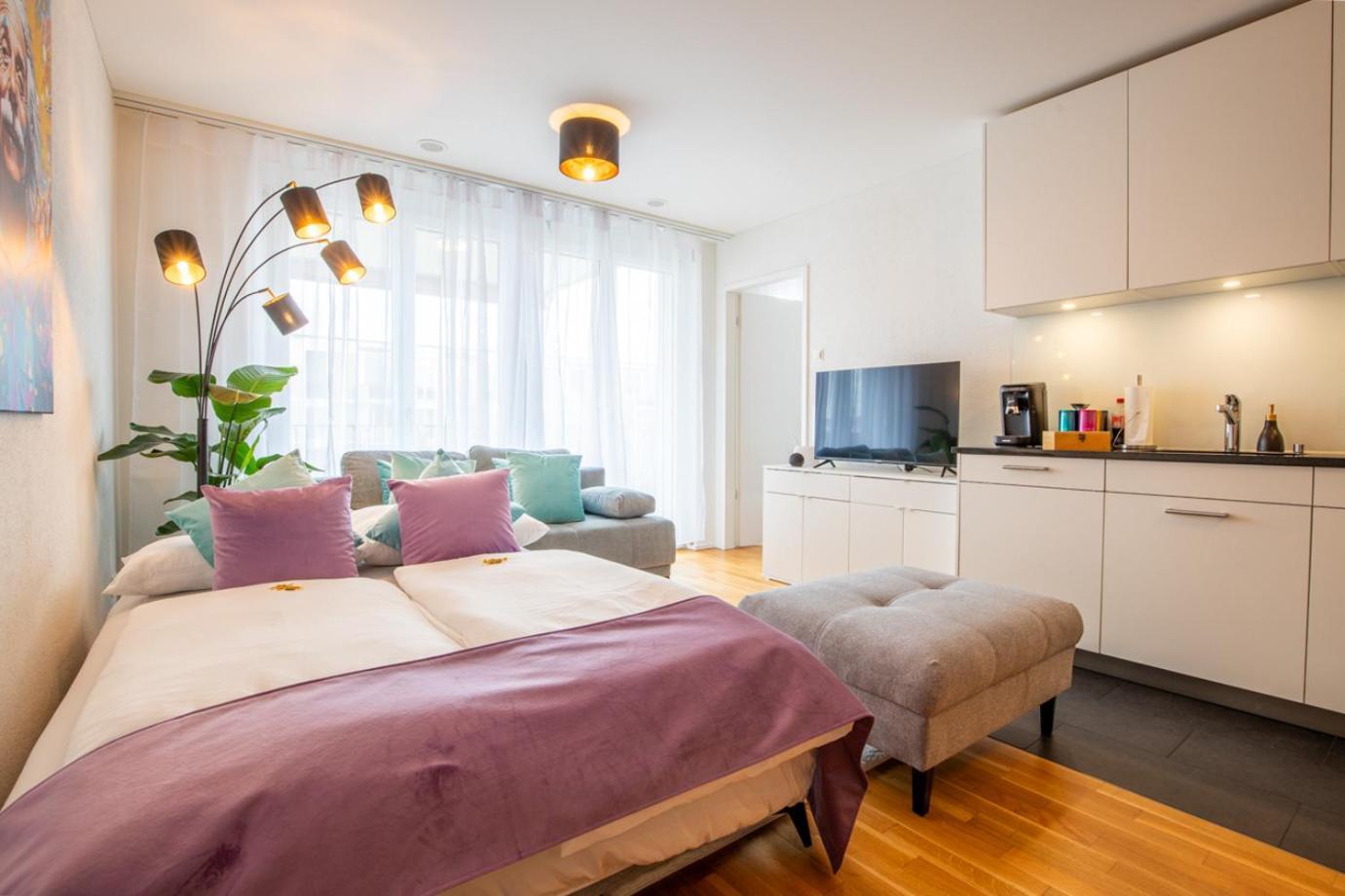 Special Einstein II Apartment Basel, Messe Kleinbasel 10-Star Exterior foto
