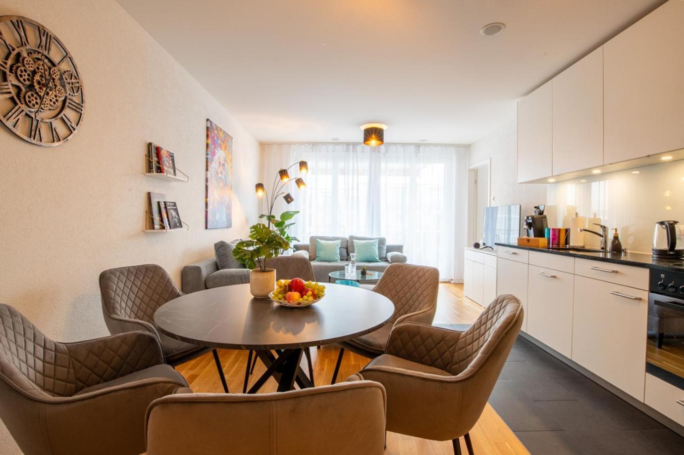 Special Einstein II Apartment Basel, Messe Kleinbasel 10-Star Exterior foto
